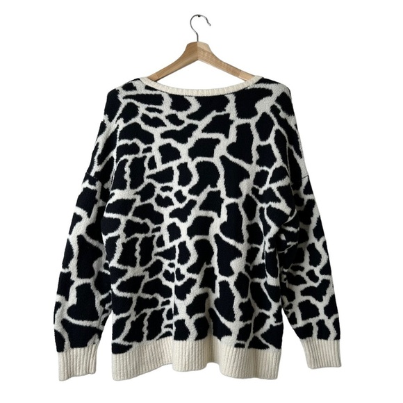 Loft Sweater Size 3X Western Cow Print Comfort Pullover Ultra Soft V Neck Boho - Picture 2 of 12